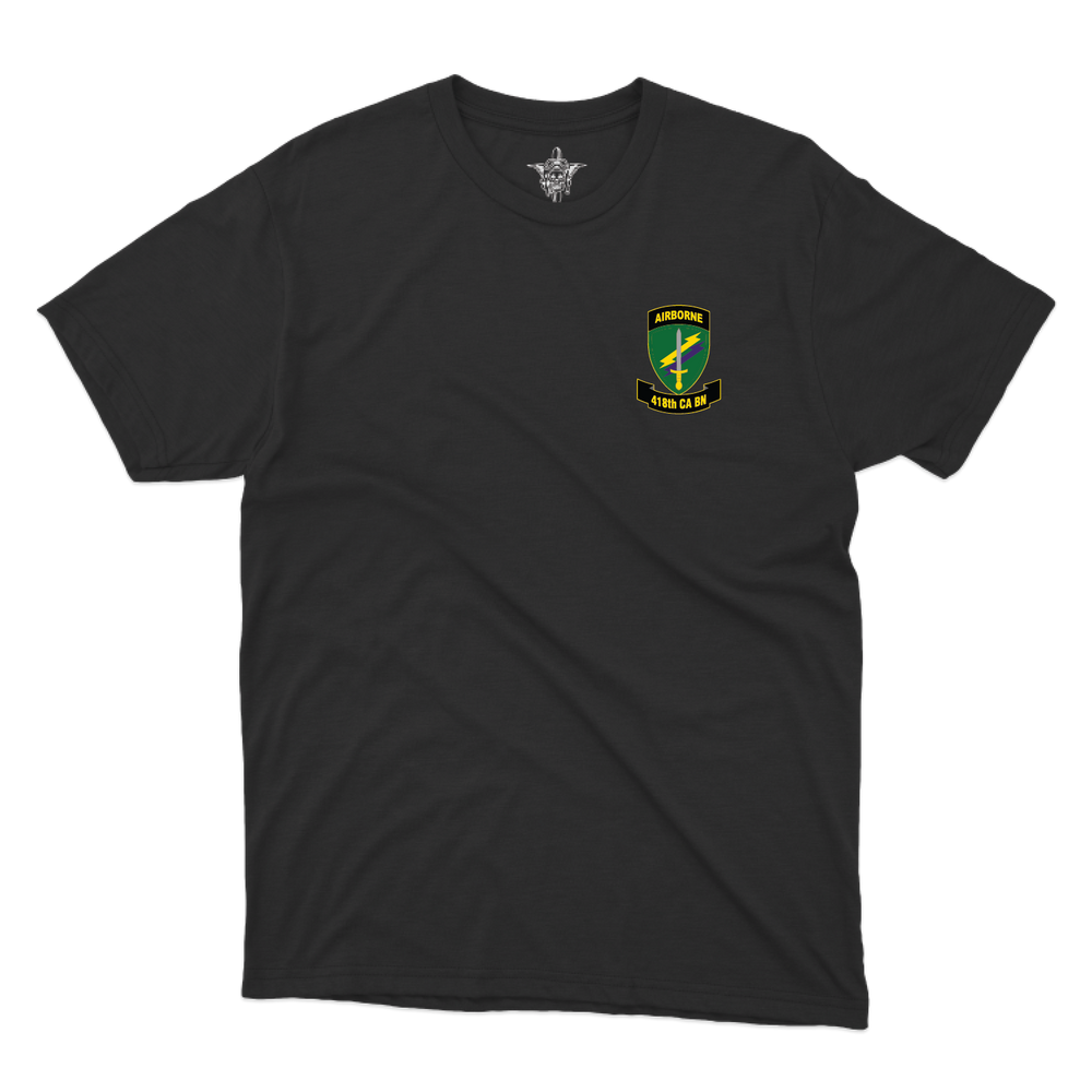 418th_tee_black_front.png