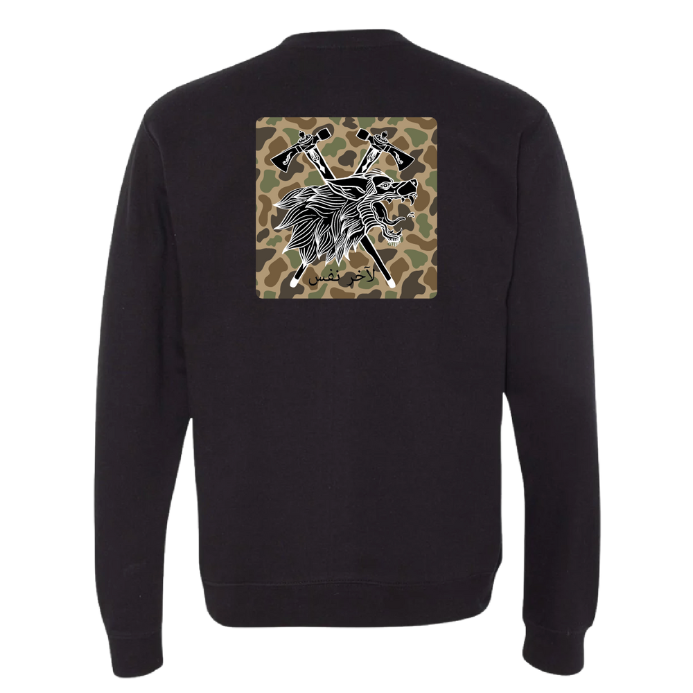 CAT633_CAMO_crewneck_black_back.png