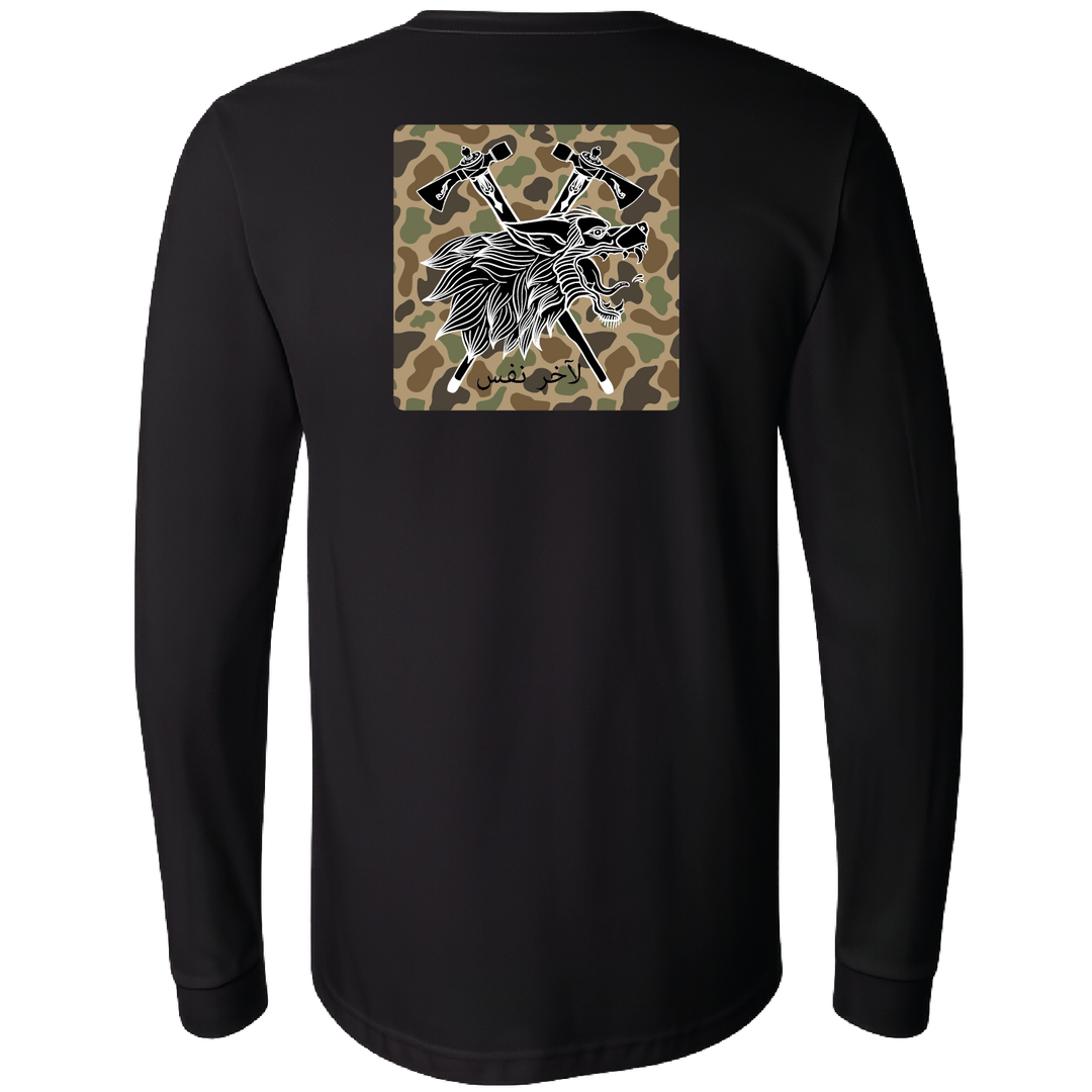 CAT633_CAMO_longsleeve_black_back.png