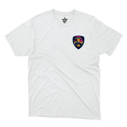 det2cco2238avnsabaldustoff_tee_white_front.png